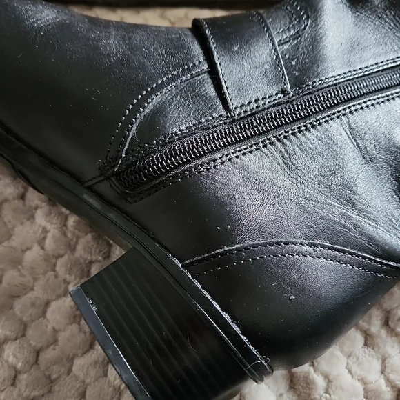 Bandolino Black Leather Knee High Boots - Picture 10 of 15